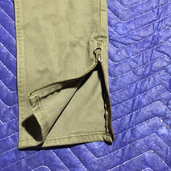 Levi’s 711 ankle skinny zipper ankle - Picture 2 of 6